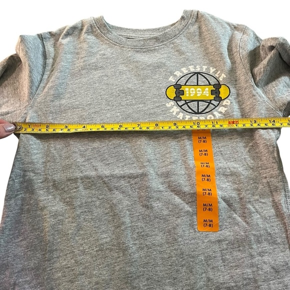 Bundle of 4 Boys George long sleeve graphic tees size 7-8 cotton play bright - Picture 12 of 14